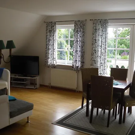 Modernisierte Mit Balkon Lejlighed *